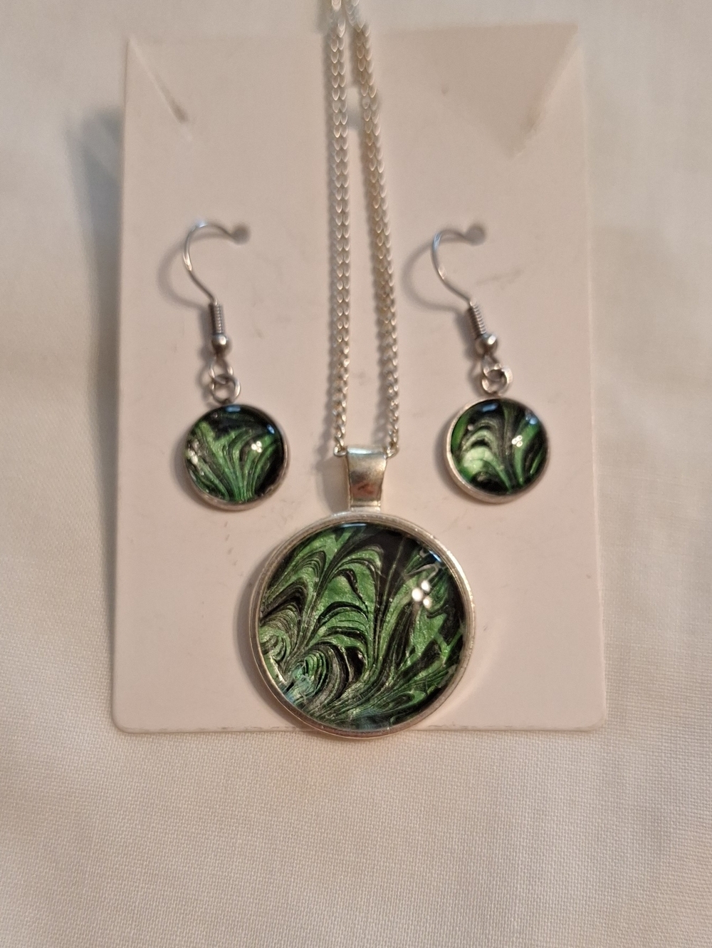 Handcrafted Green Swirl Pendant Necklace and Earring Set